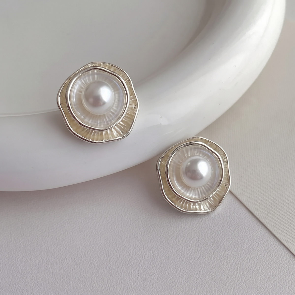 Vintage Silver Petal Pearl Stud Earrings